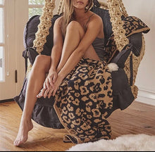 Load image into Gallery viewer, Leopard Throw Ultra-Soft $52