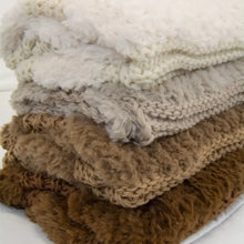 Load image into Gallery viewer, Plush Knit Throw/Blanket