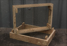 Load image into Gallery viewer, Vintage Bulb Drying Tray